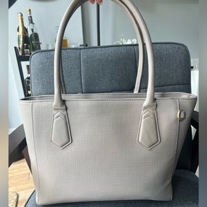Dagne Dover Classic Signature Work/Travel Tote